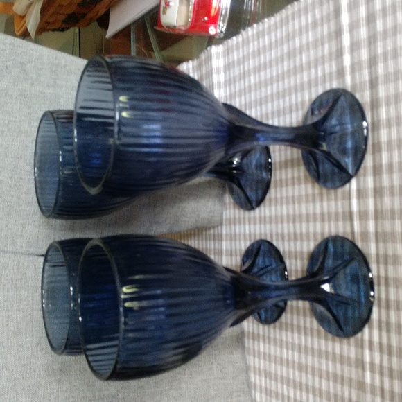 Source Unknown Other - Four blue glass wine glasses